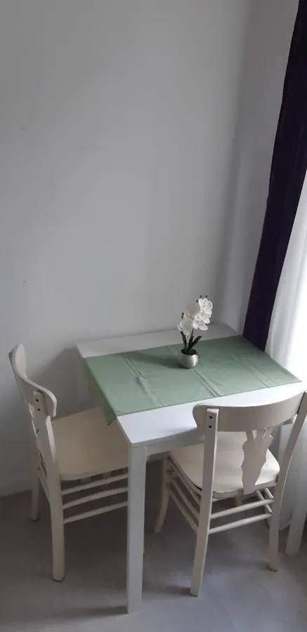 Cozy Room In Antwerpen Centrum Apartment